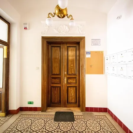 Vinohrady Park Retreat In Residential Area #77 Apartment Prague
